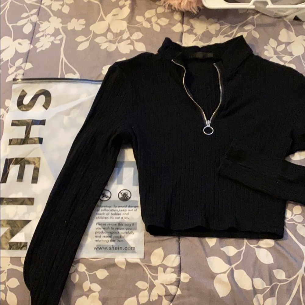 Crop top zipper long sleeve